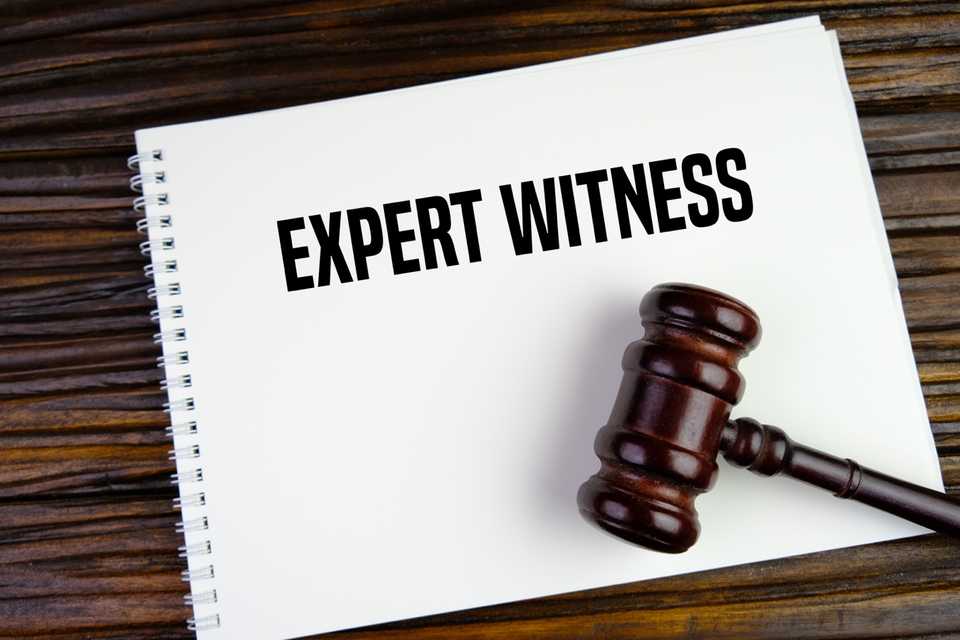 subpoenas expert witnesesse