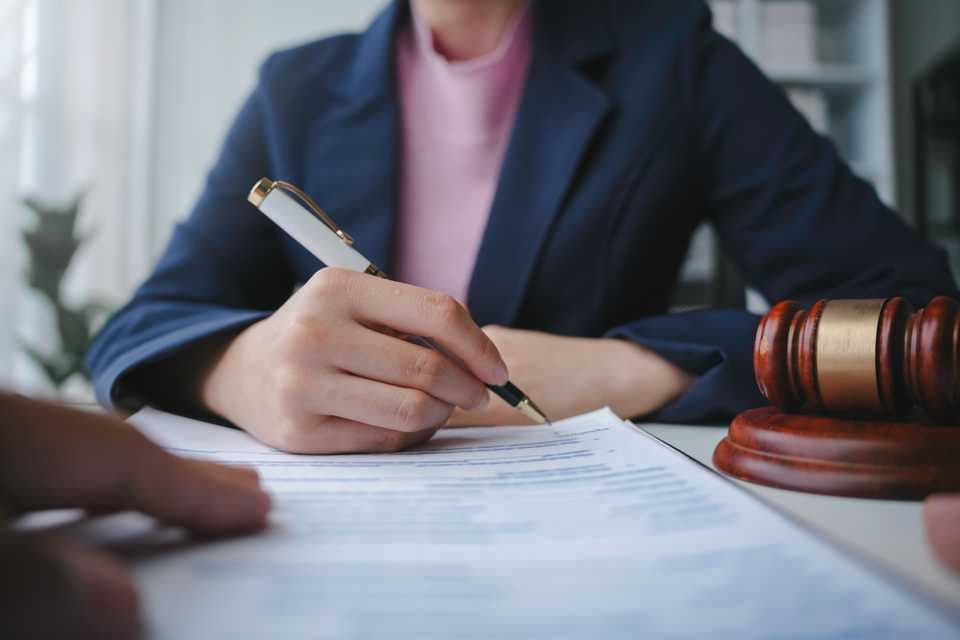 risks handling estate without lawyer